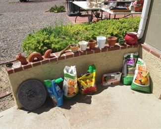 Yard & Garden Supplies