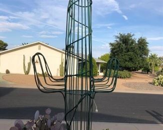 Metal Sculpture Saguaro 