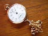 Ladies Waltham pocket watch on goldfilled brooch clip