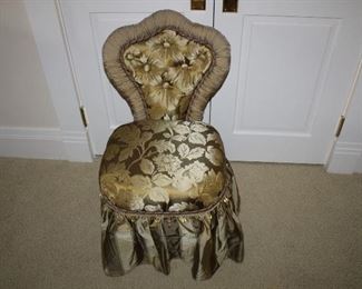 gold damask vanity chair