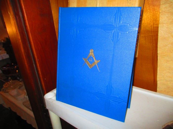 Masonic bible with box