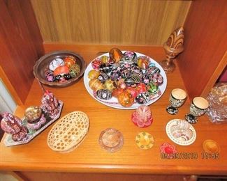 FANTASTICALLY DECORATED WOOD EGGS AND OBJECTS UKRANIAN
