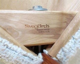 SVEGARD MARKLUND MARK ON CHAIRS OF DINING SUITE