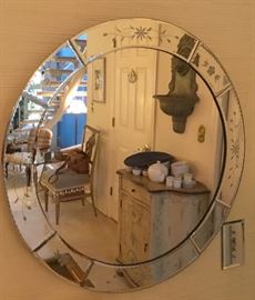 Beautiful round decorative etched mirror