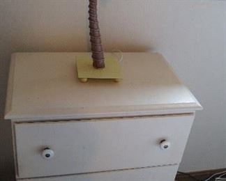 small chest of drawers, lamp