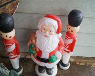Blow mold Santa, Toy Soldiers
