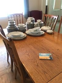 Vintage Oak Church Pew Eclectic Estate Sale Starts On 4 17 2019