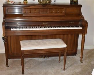 Beautiful Kimball Console Piano in Great Condition!