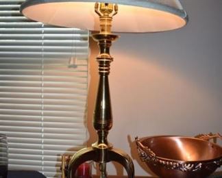 Beautiful heavy Quality Brass Table Lamp