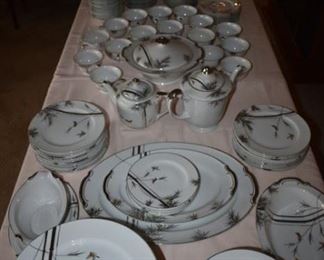 Gorgeous Set of Japanese Vintage China - Dinnerware such a  large number of pieces that it absolutely fills an 8' table! Beautiful!!! 