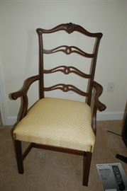 Beautiful Georgian mahogany Chippendale elbow chair