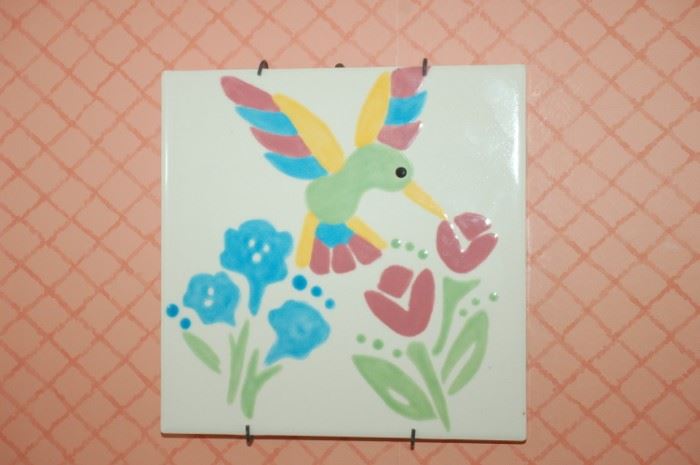 Hummingbird tile