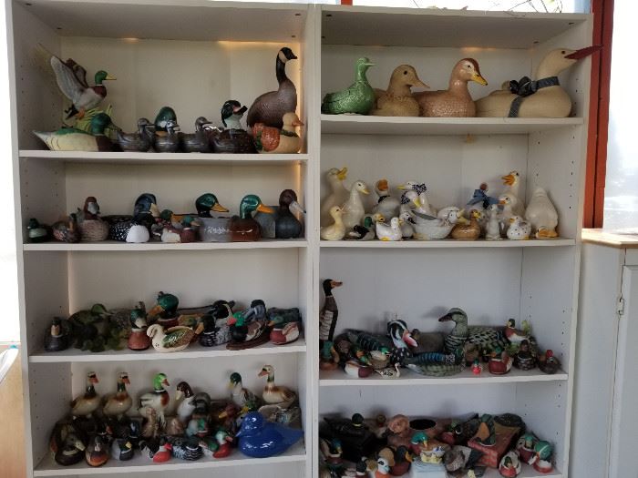 huge collection of vintage and current ducks https://ctbids.com/#!/description/share/136945
