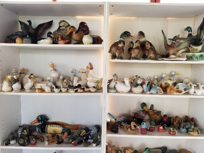 large collection of duck collectibles https://ctbids.com/#!/description/share/136946