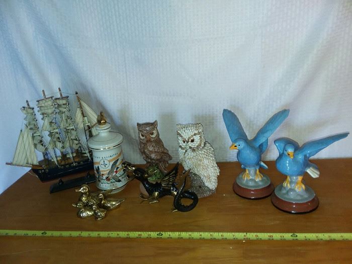 Bird Animal Collectible Figurines https://ctbids.com/#!/description/share/136959