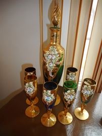 Vintage Venetian Murano 22 K Gold Hand Painted Decanter, with 6 Wine Glasses 