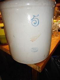 Vintage RED WING 5 Gallon Crock..