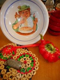 Al Dente.. !! Italian Spaghetti Hand Painted Bowl, Italian Red Pepper 
