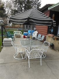 Patio Furniture..Lawn Chairs