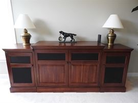 Hooker 55 Inch Hydraulic Lift Screen Home Entertainment Center