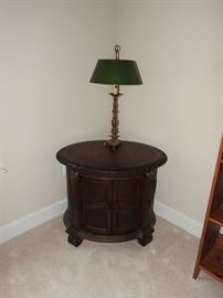 TS Berry Endtable