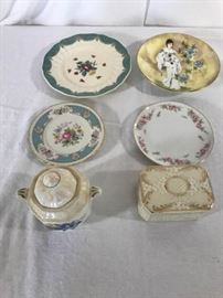 Lenox keepsake box. Various china plates https://ctbids.com/#!/description/share/137311