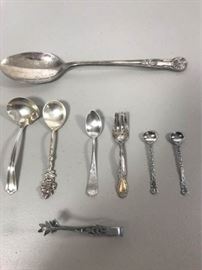 various silver utensils    https://ctbids.com/#!/description/share/137343