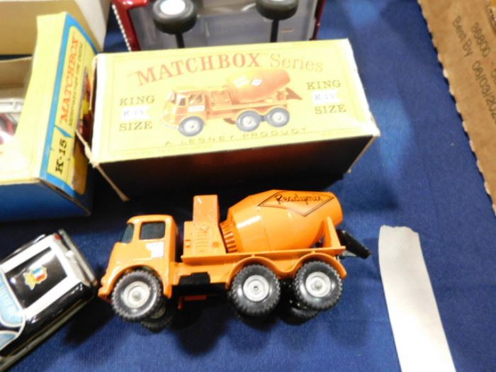 Matchbox king size cement truck