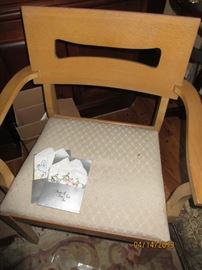 TABLE And 6 chairs