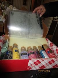 STENCIL KITS