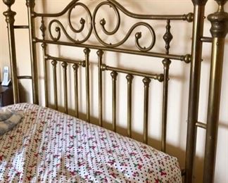 Queen size brass bed 