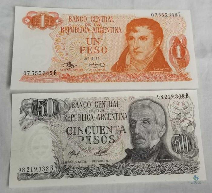 Argentina 1 Peso and 50 Peso Note / 1 Peso 1970-1973 Currency and 50 Peso 1983 Currency
