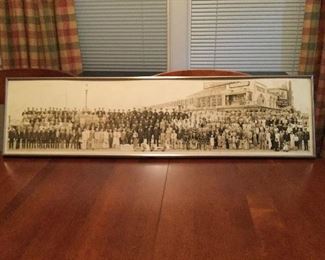 B&W photograph of the 1931 cast at the Steel Pier. 