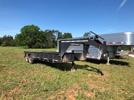 Gooseneck trailer