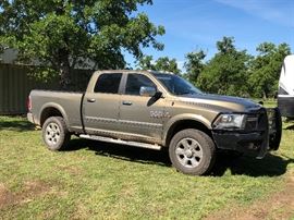 Ram truck 2014 3/4 ton. 76,000 miles 4 wheel drive. 6.7 liter turbo diesel. Laredo trim package.