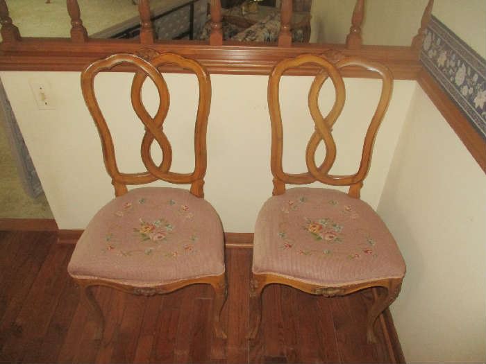 DINING ROOM CHAIRS