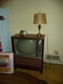 VINTAGE TV