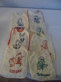 lots and lots of vintage linens 