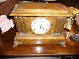 mantel clock