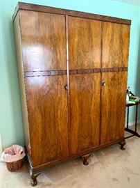 Camphor Art Deco Burl Wood Queen Ann Style Legs-- Armoire with Lots of Storage!
