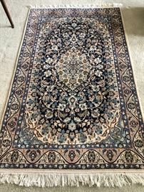 Persian Isfahan hand-knotted wool/silk rug
