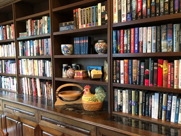 Large library of books (novels, self-help, cookbooks, business, biographies, etc.)