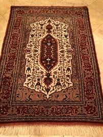 Persian Ardabil hand-knotted wool rug