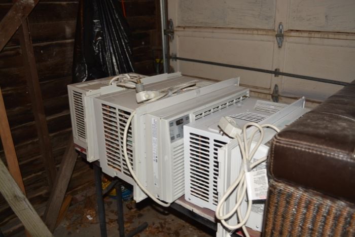Window A/C units, air conditioner 