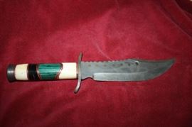 There is a nice selection of Fixed Blade and folding pocket Knives