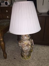 Sea shell lamp