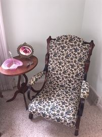 Fenton pinkish glass basket