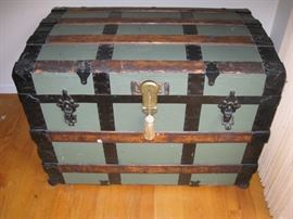Antique trunk.  Has lift out shelf.