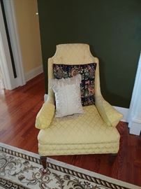 Beautiful classy antique upholstered chair
