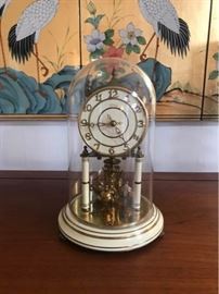055 Vintage Kundo mantle Clock